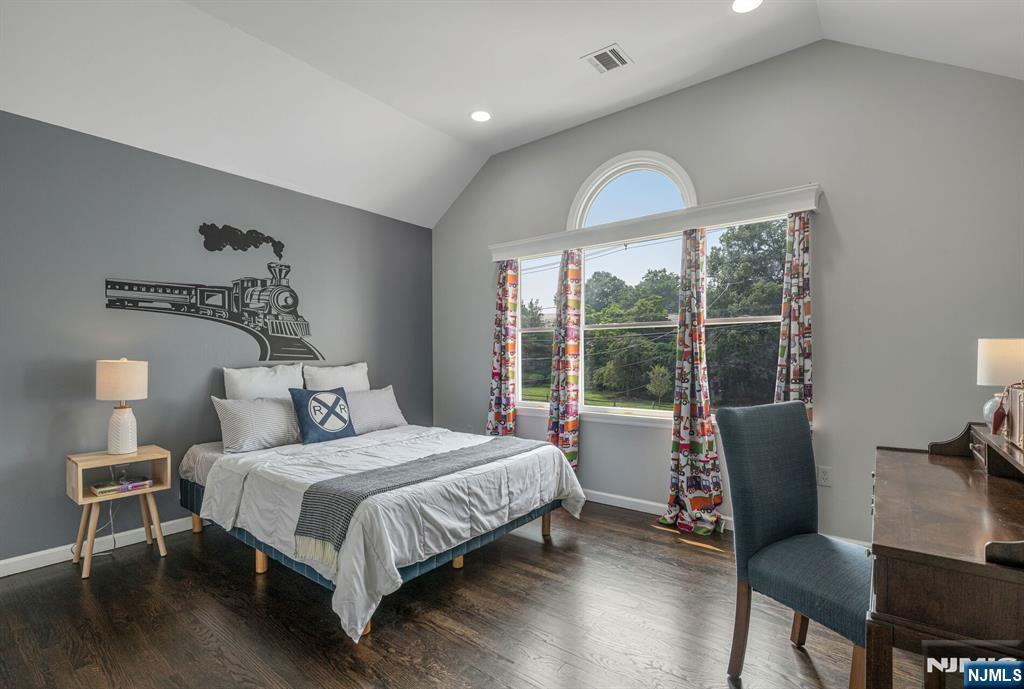 135 Bellair Road