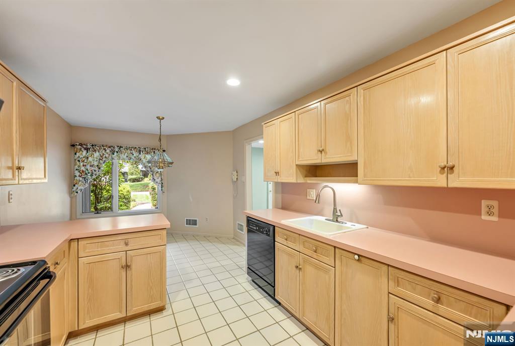43 Forsgate Court 43C