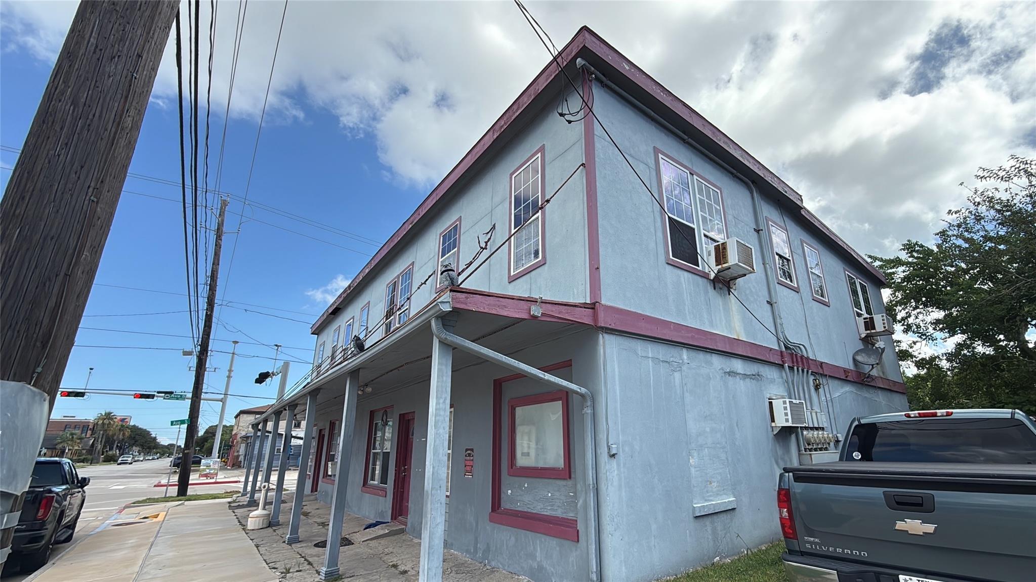 2502 39th Street