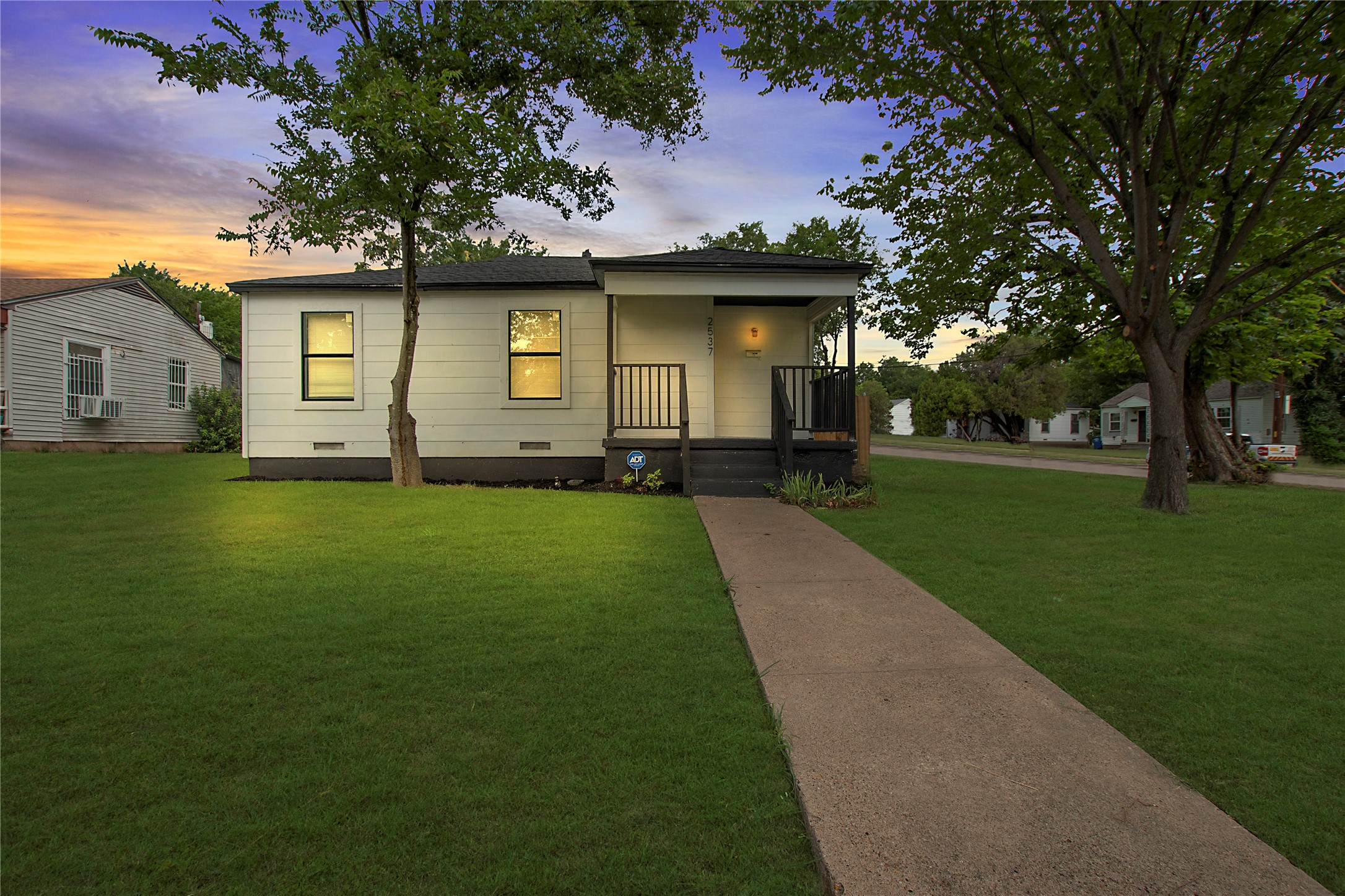2537 Stovall Drive