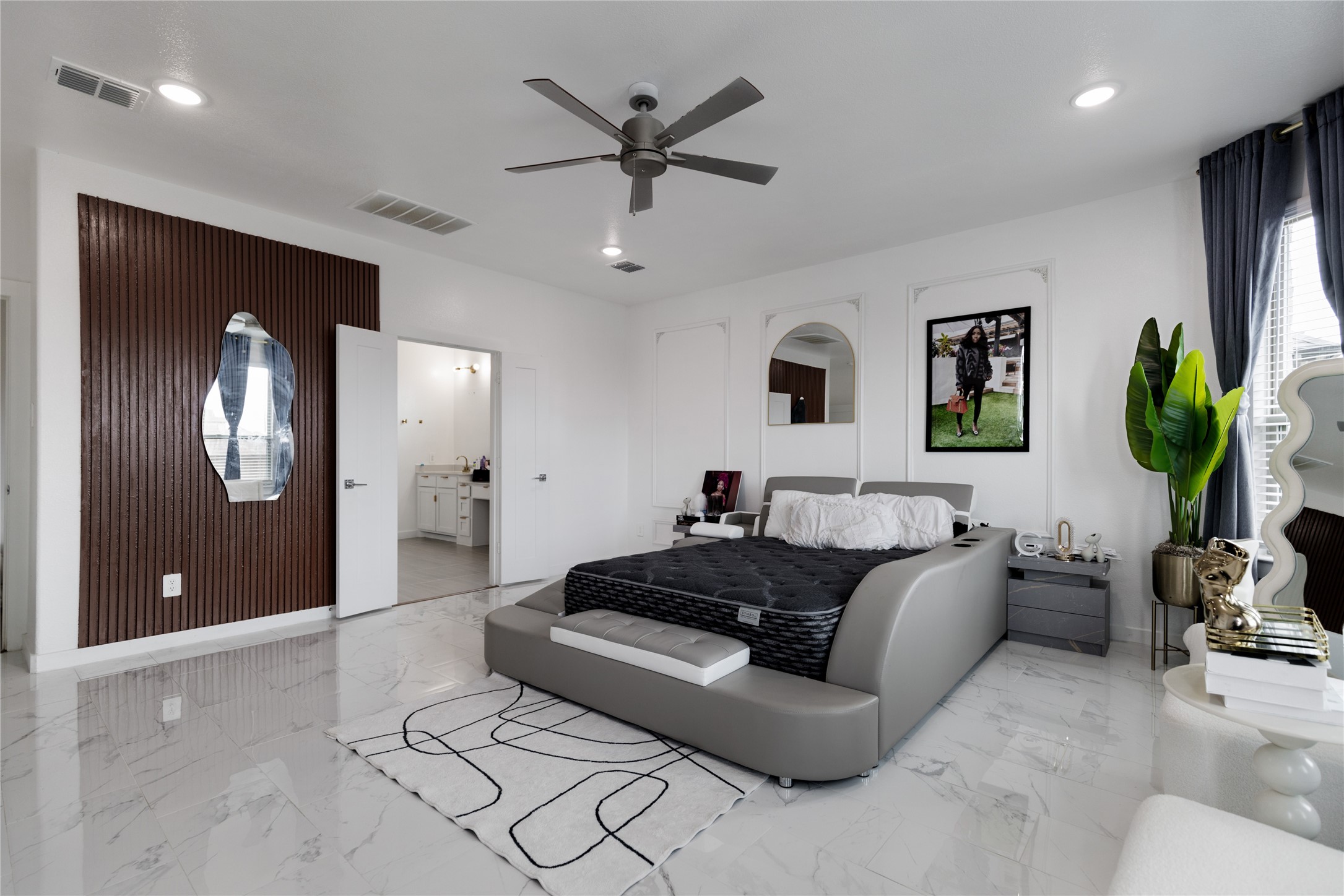 221 Rio Grande Dr