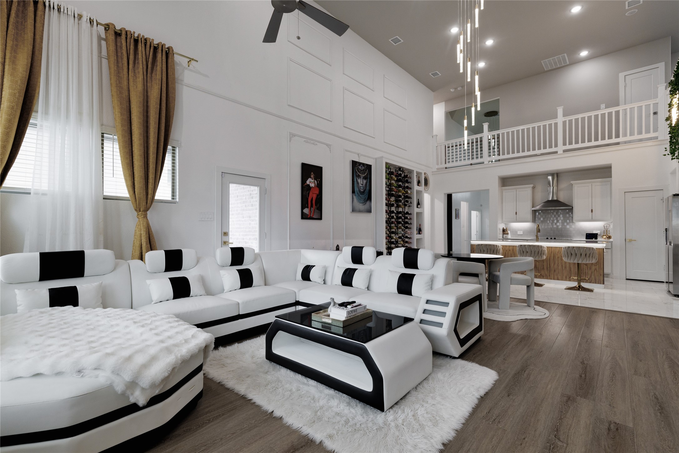 221 Rio Grande Dr