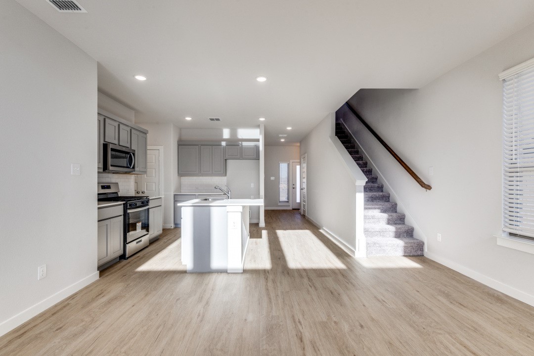 107 Huckleberry Road