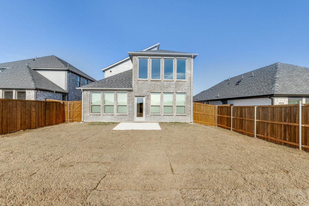 107 Huckleberry Road