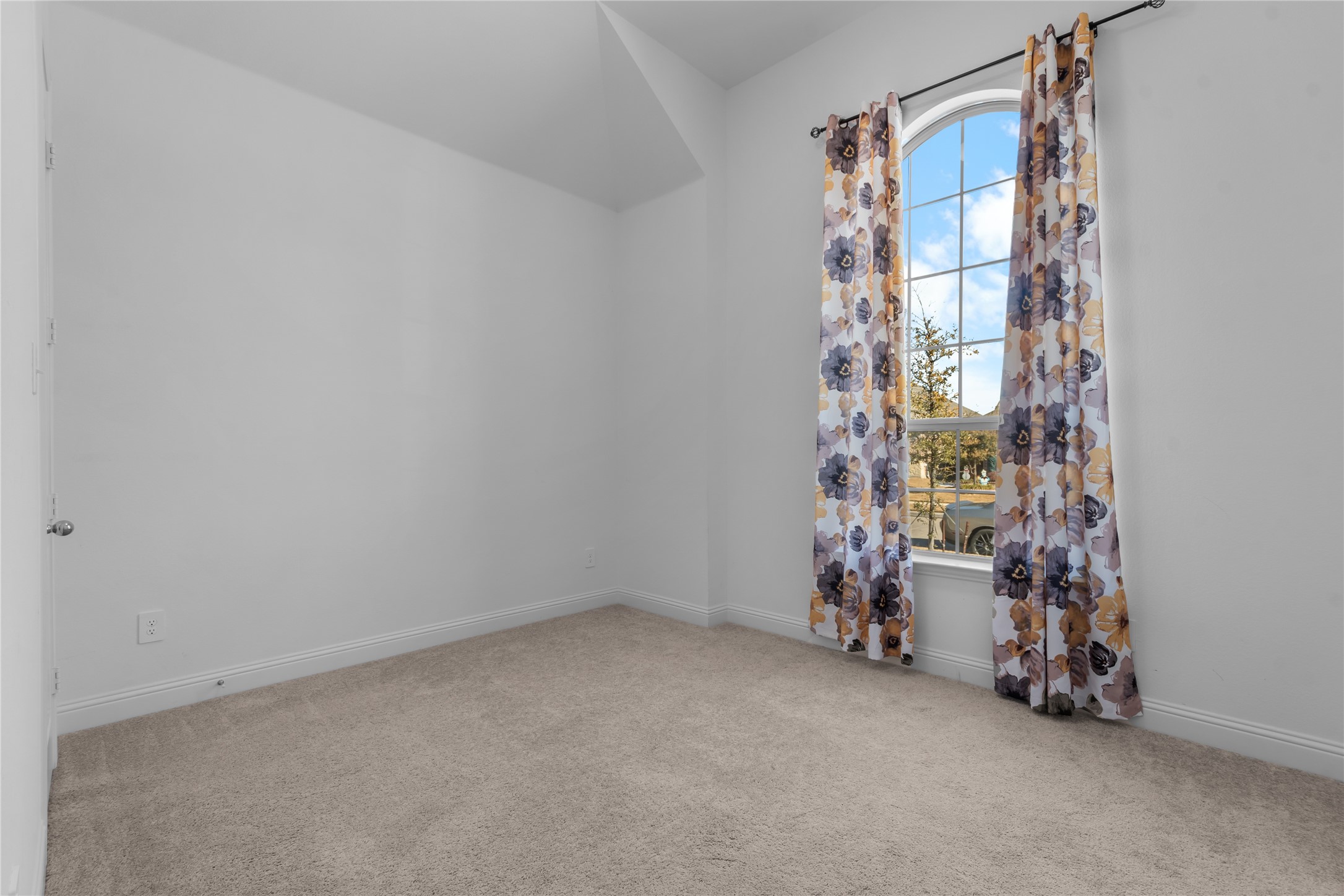 1669 Stowers Trail