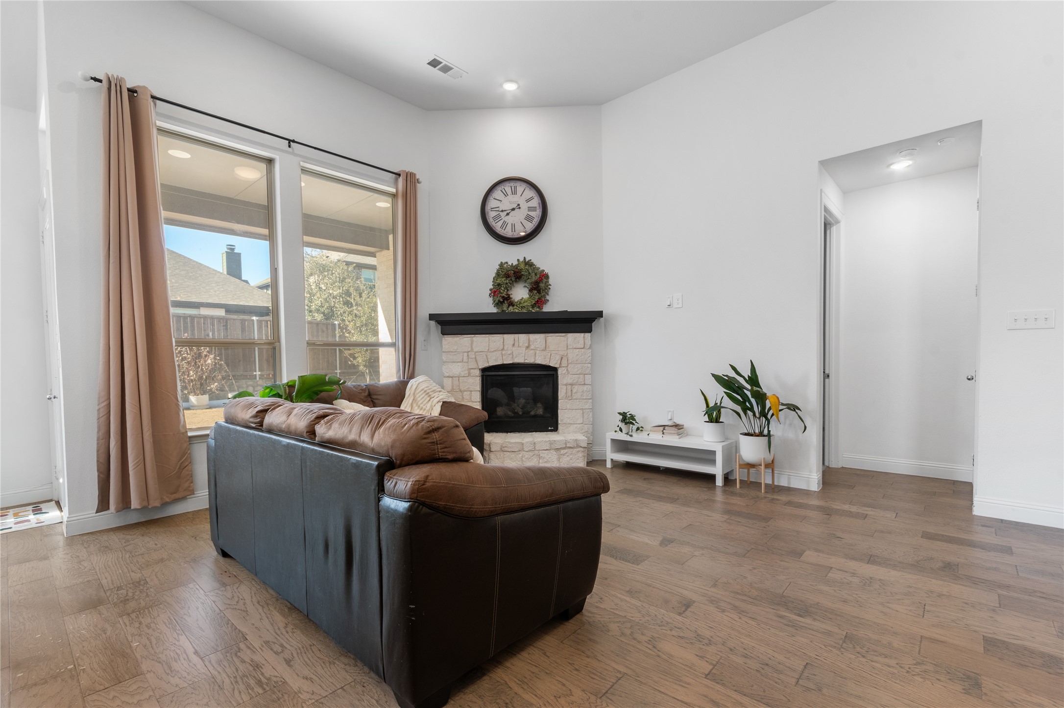 1669 Stowers Trail
