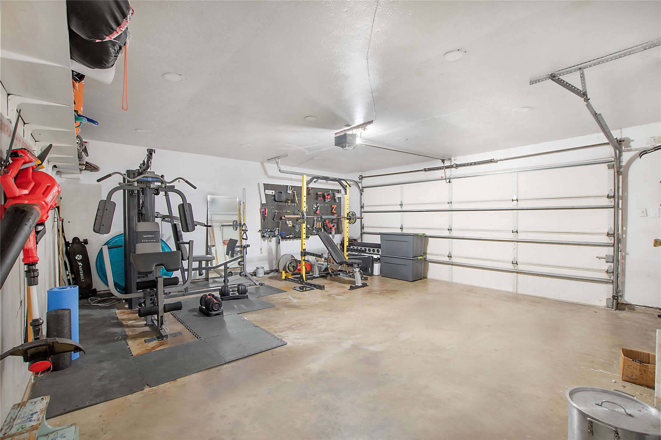 2507 Jewell Drive