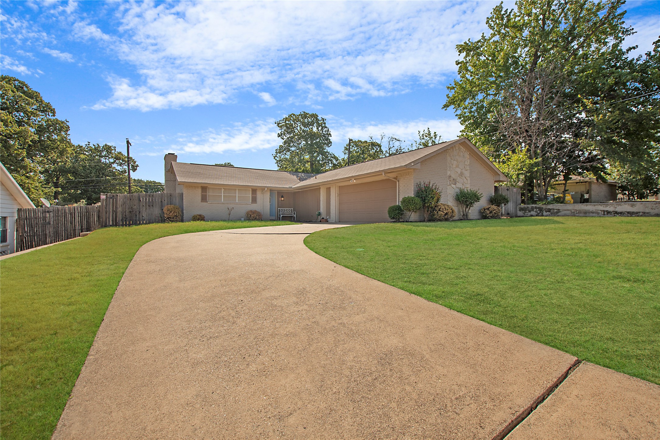 2507 Jewell Drive