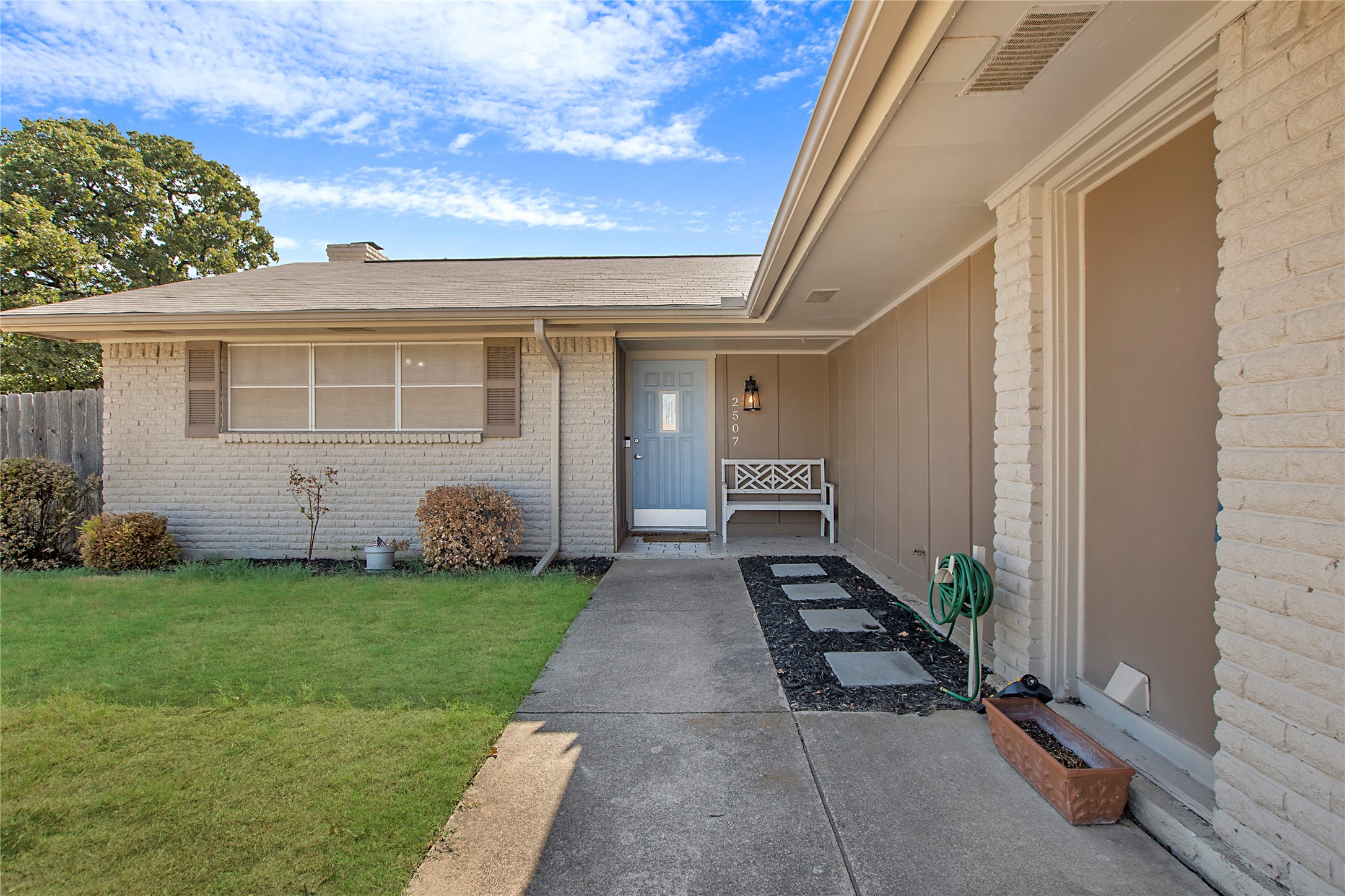 2507 Jewell Drive