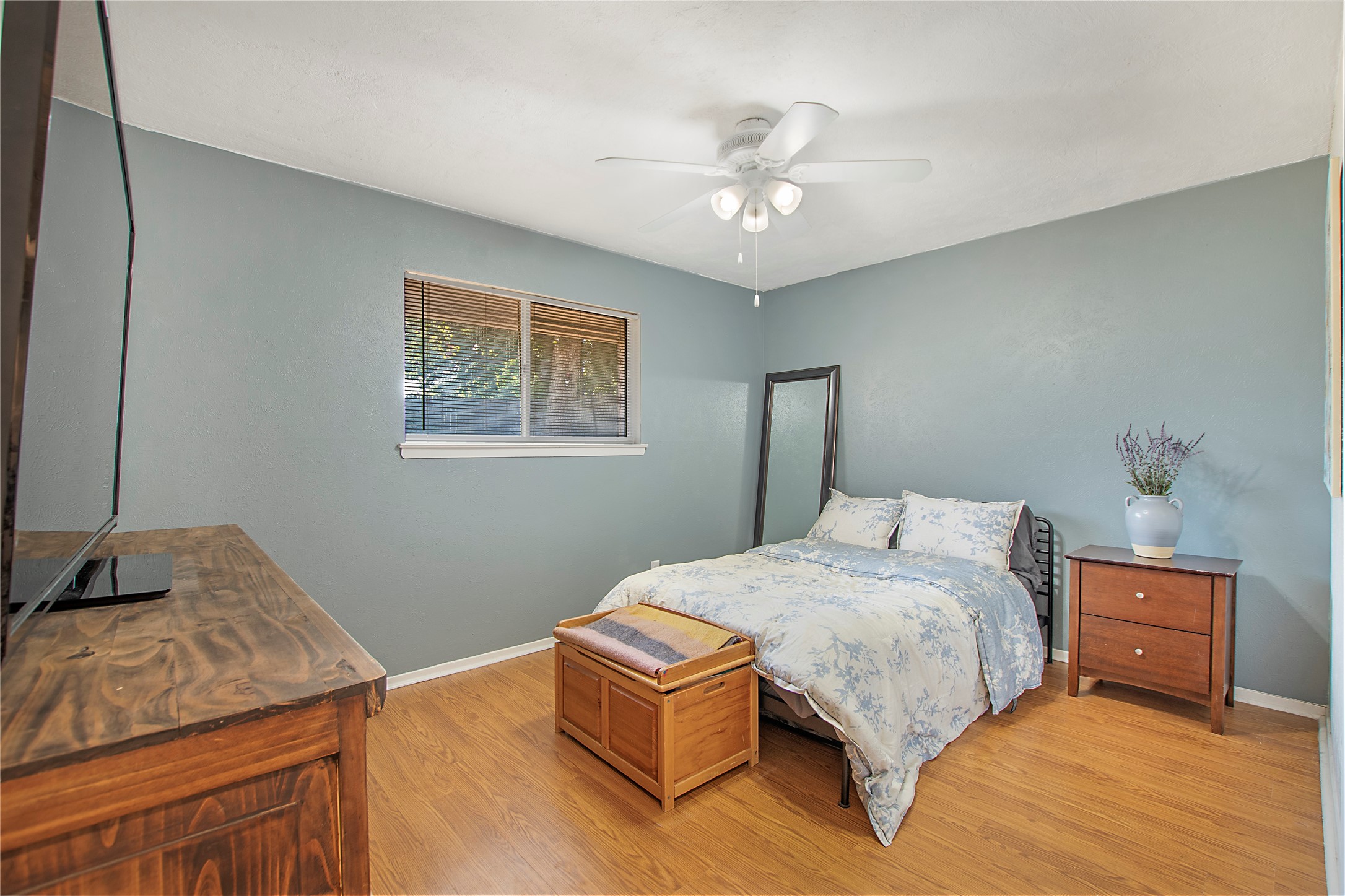 2507 Jewell Drive