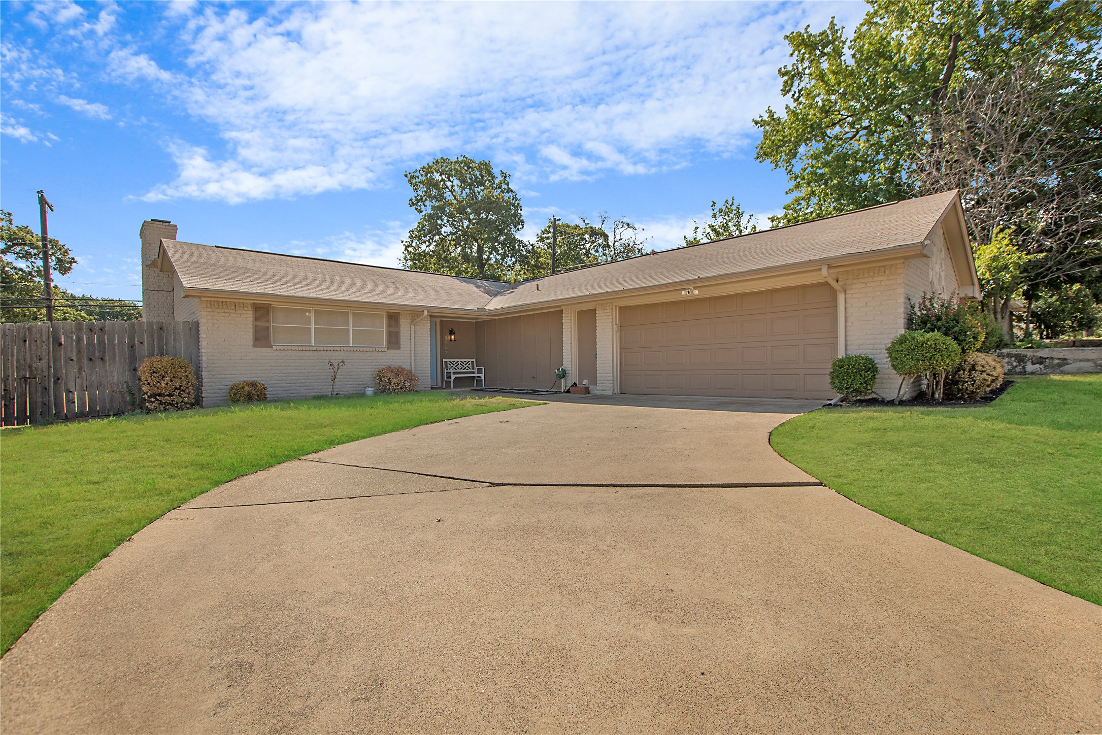 2507 Jewell Drive