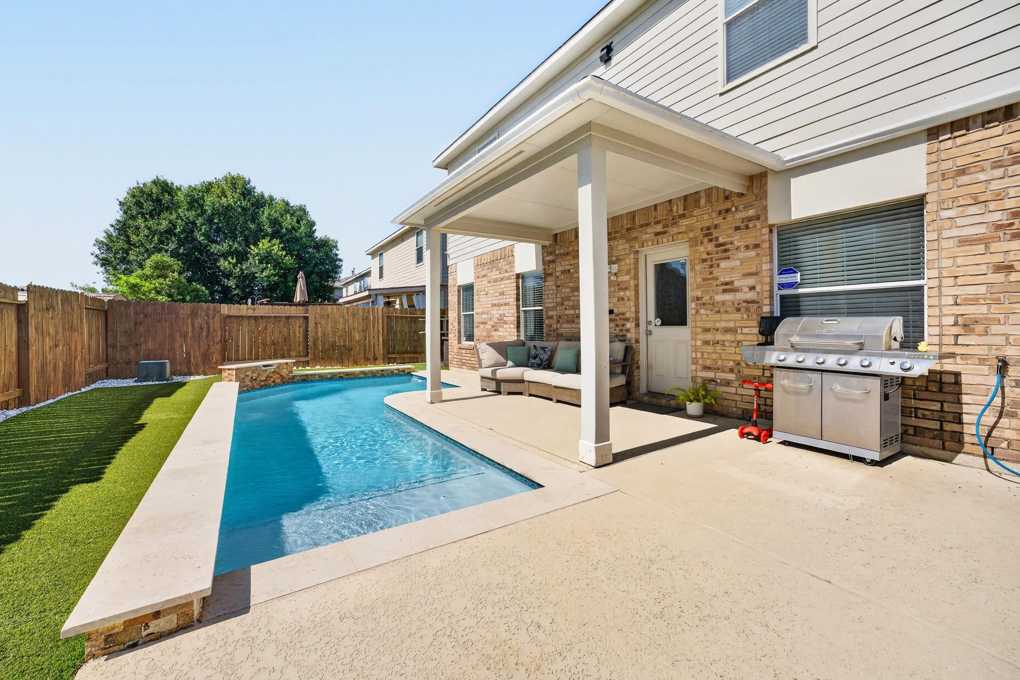 2522 Knoll Shadows Lane