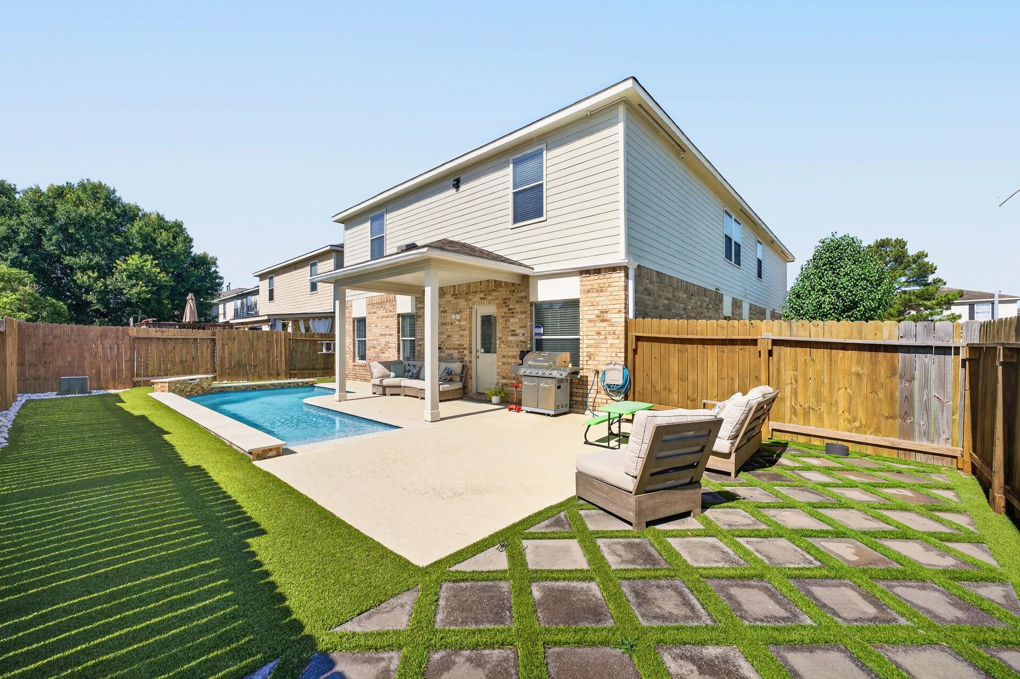 2522 Knoll Shadows Lane