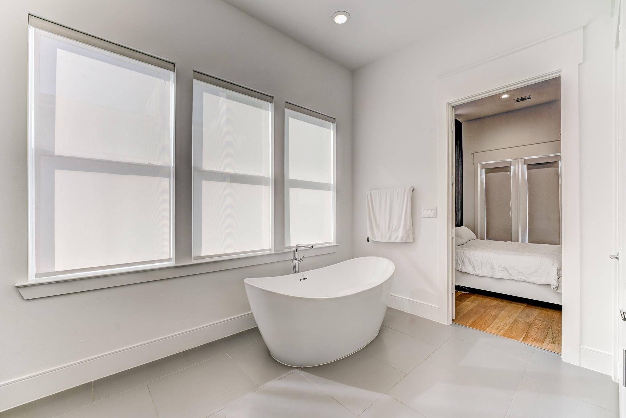 3406 Asher Landing Lane