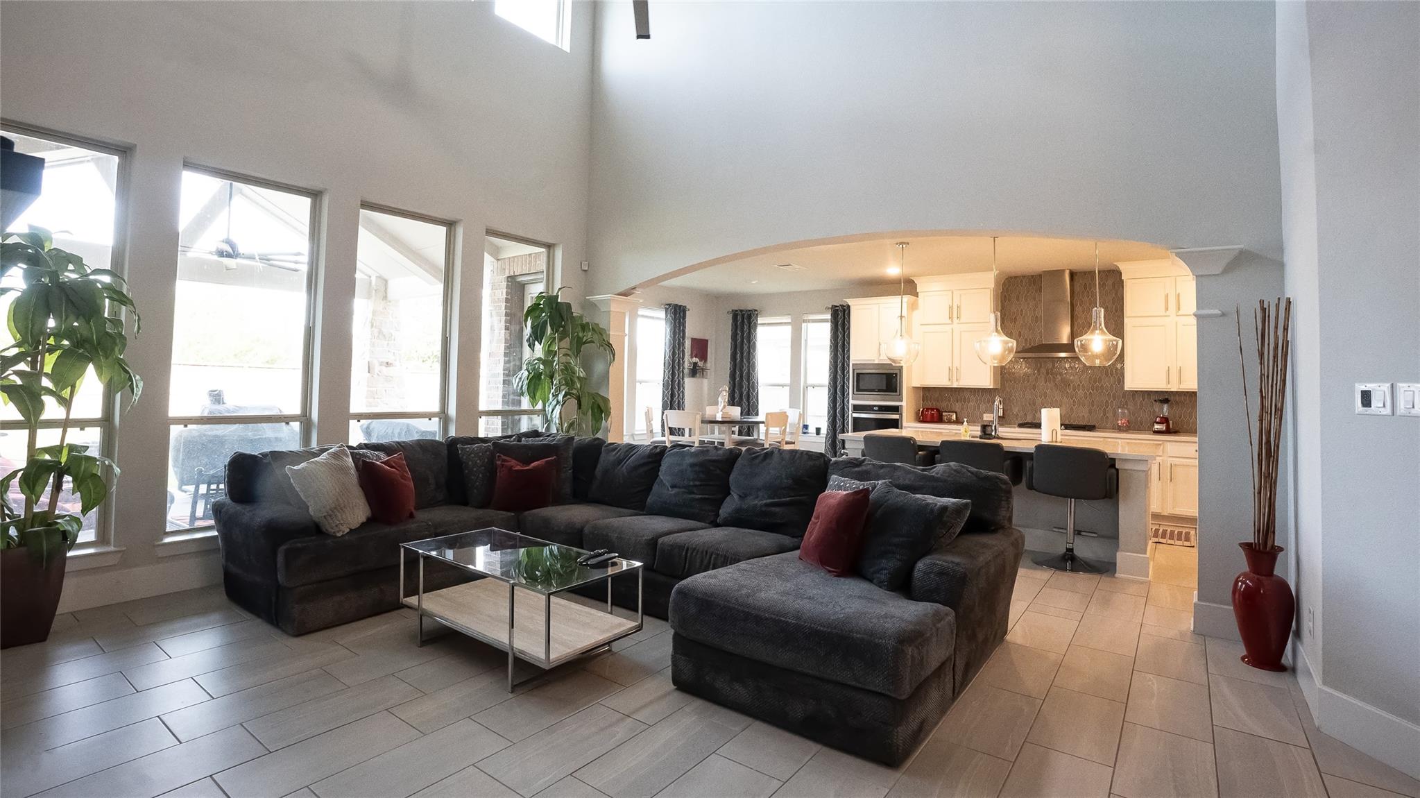 5915 Glass Peak Lane