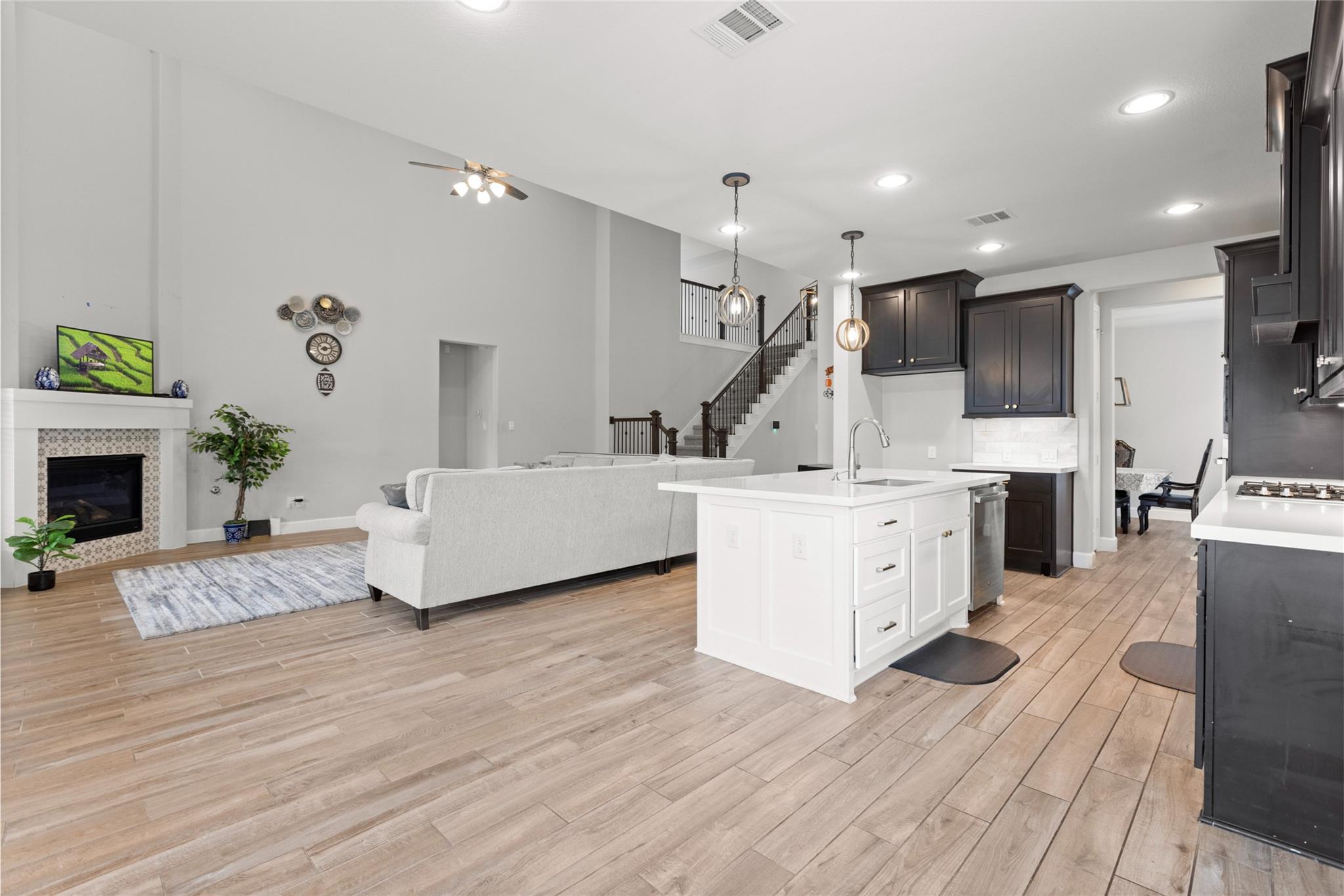 4210 Ana Ridge Lane