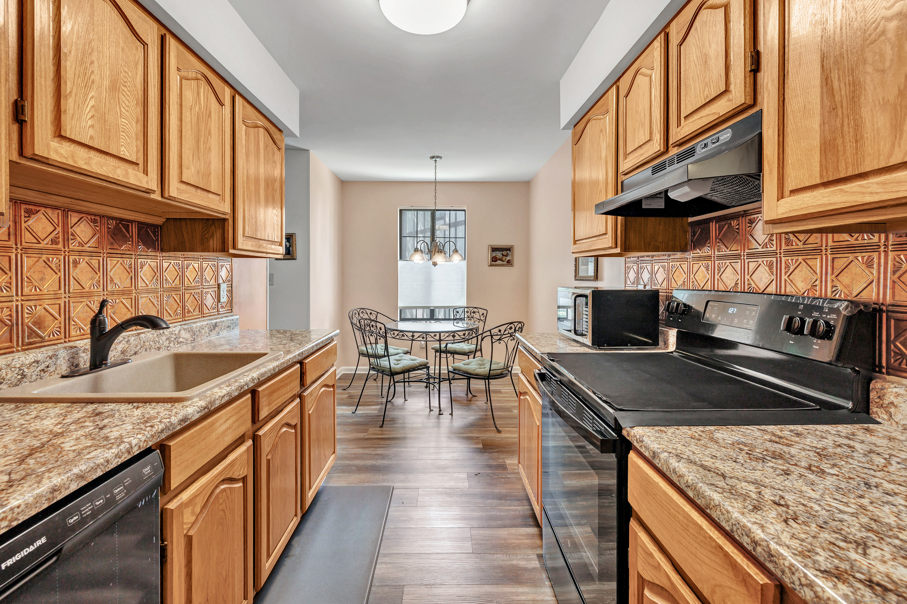 365 Mather Street APT 2