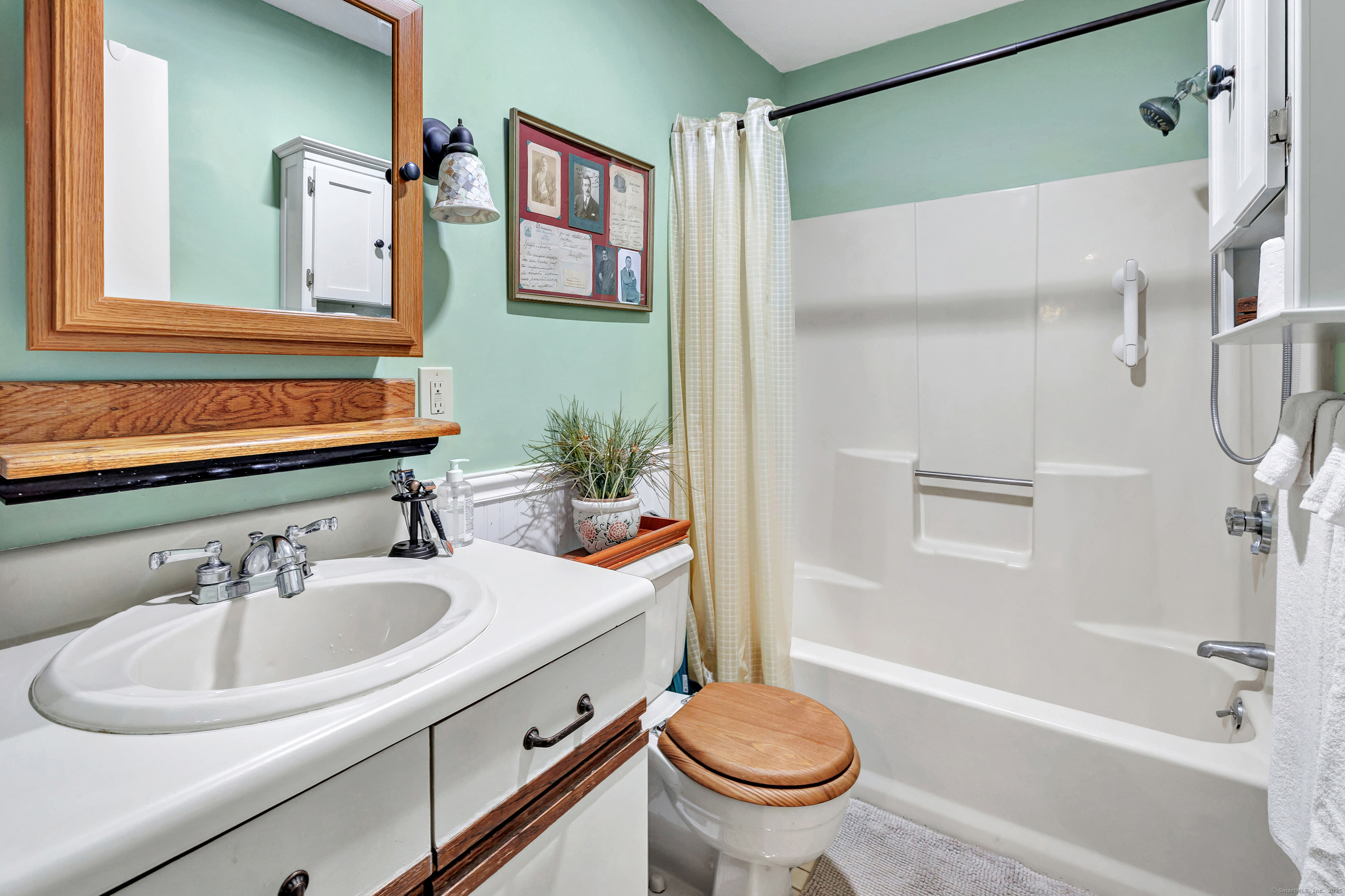 365 Mather Street APT 2