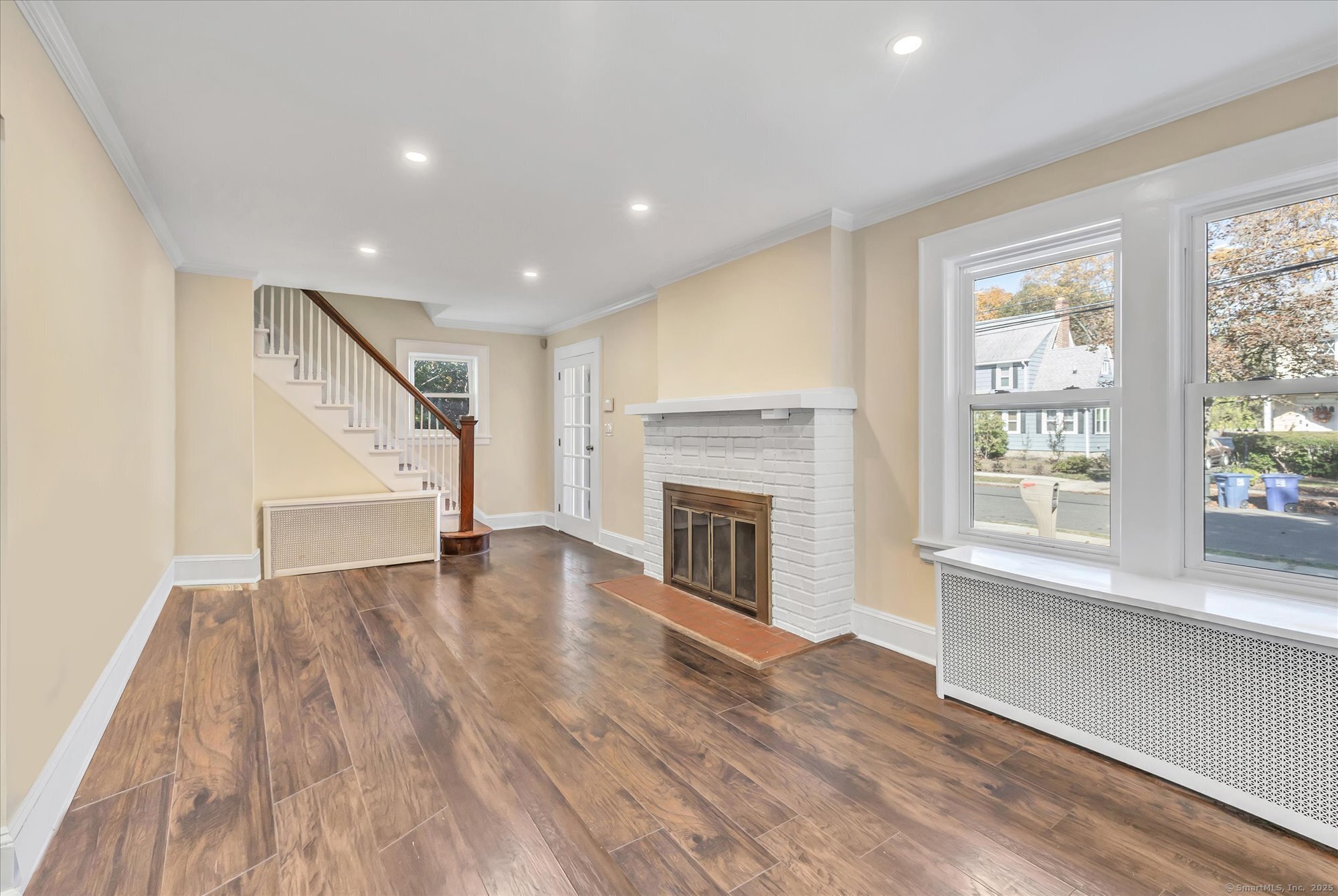 374 Mapledale Place