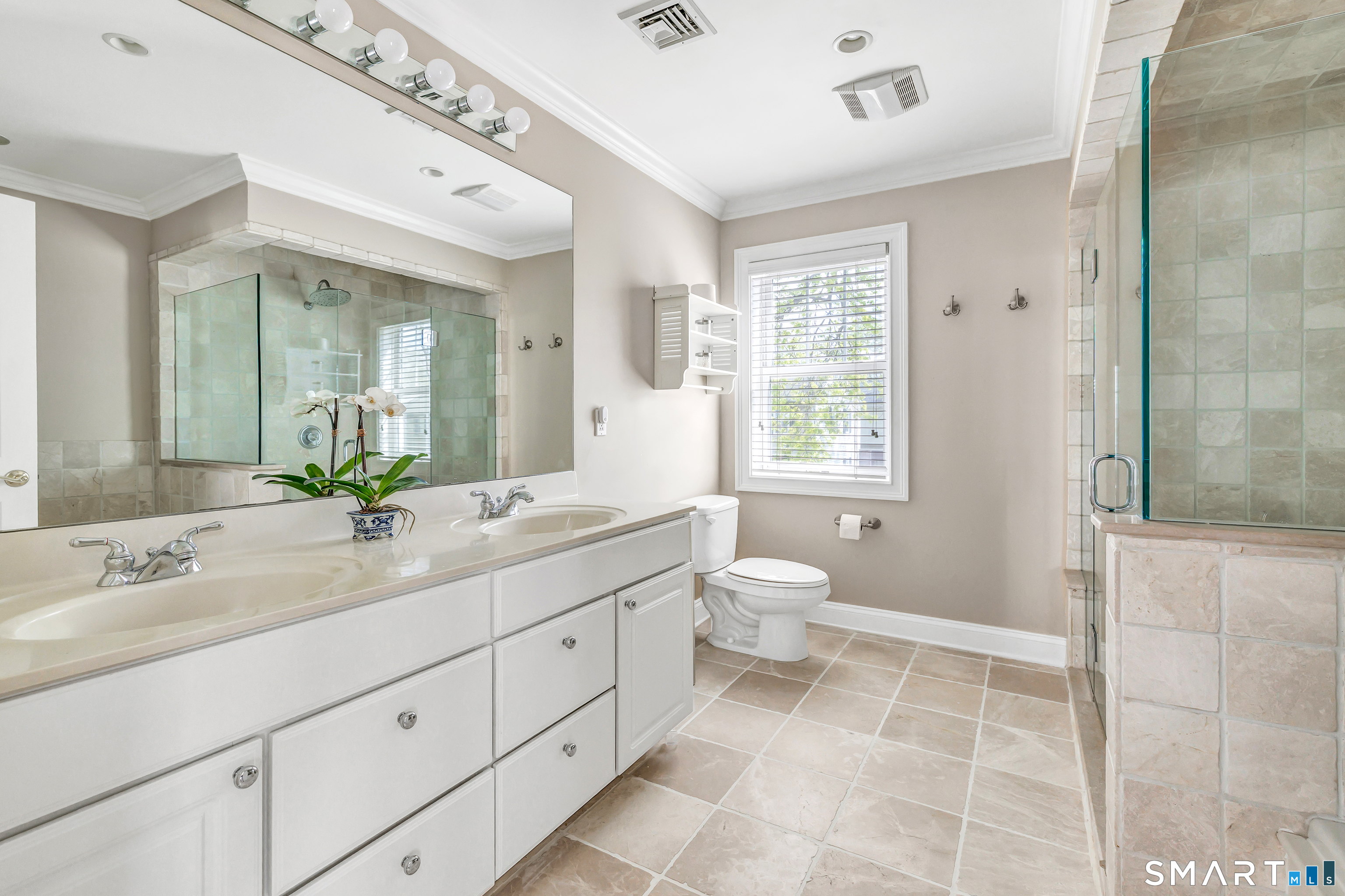 39 Maple Tree Avenue #15