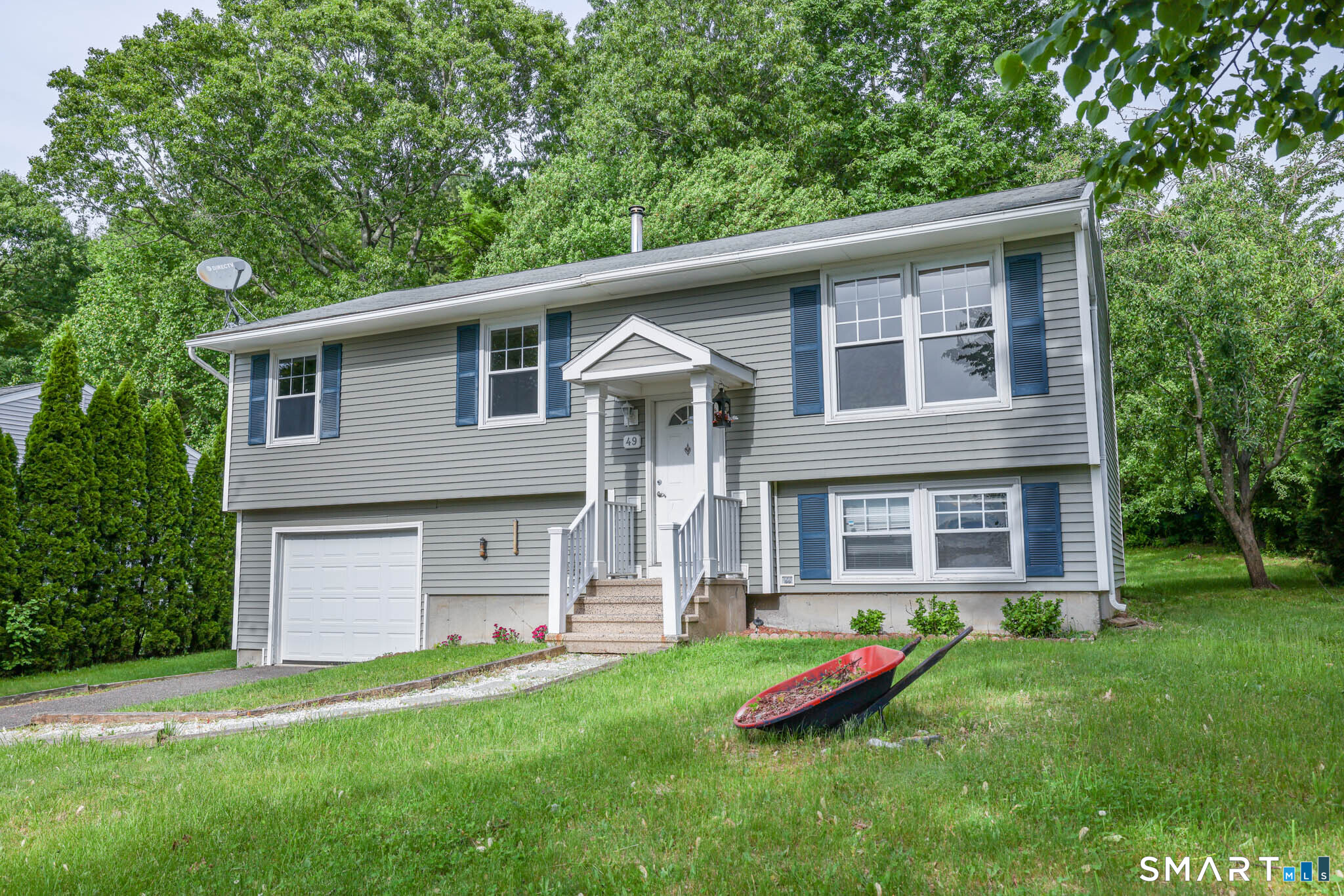 49 Tudor Lane