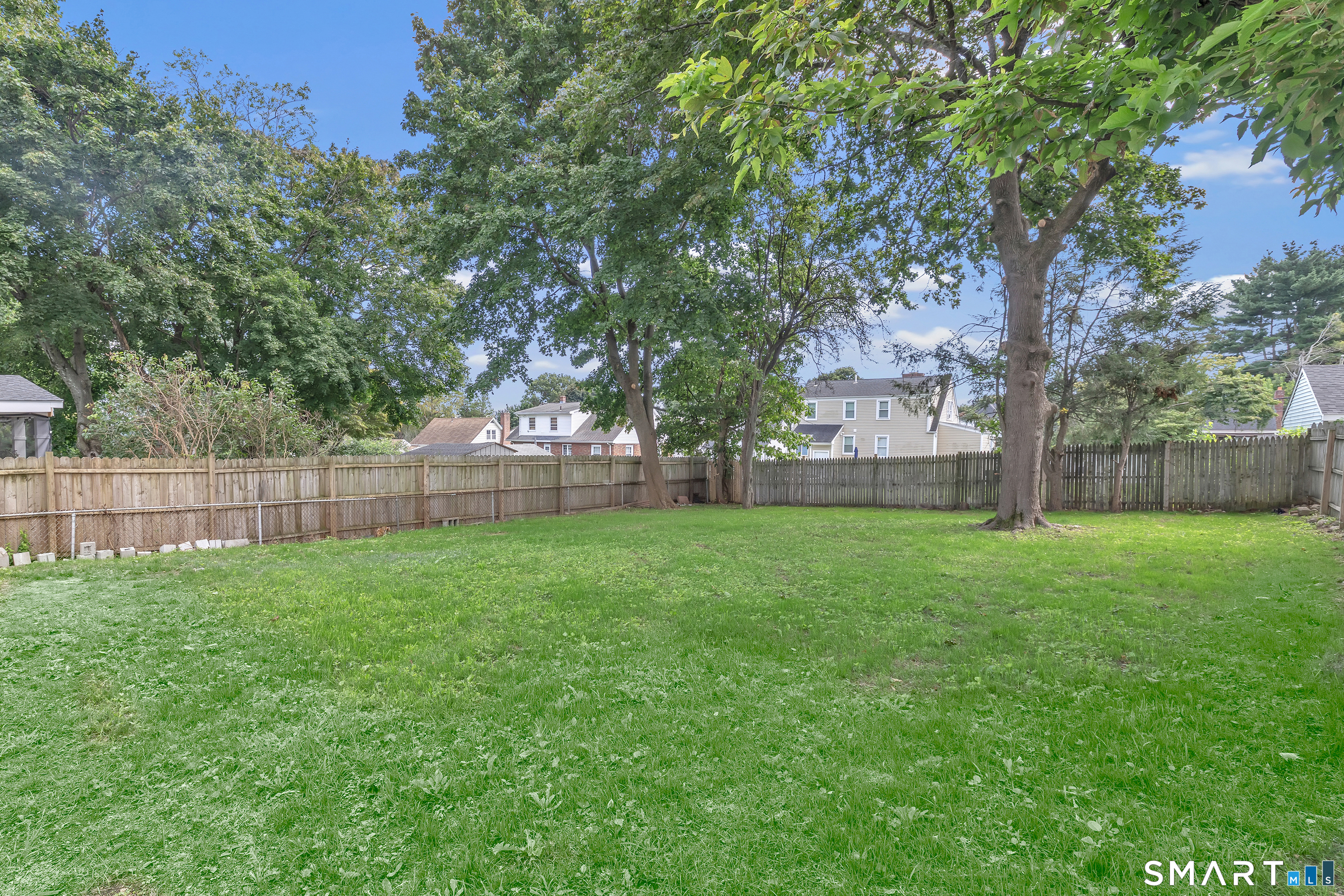 321 Old Town Road