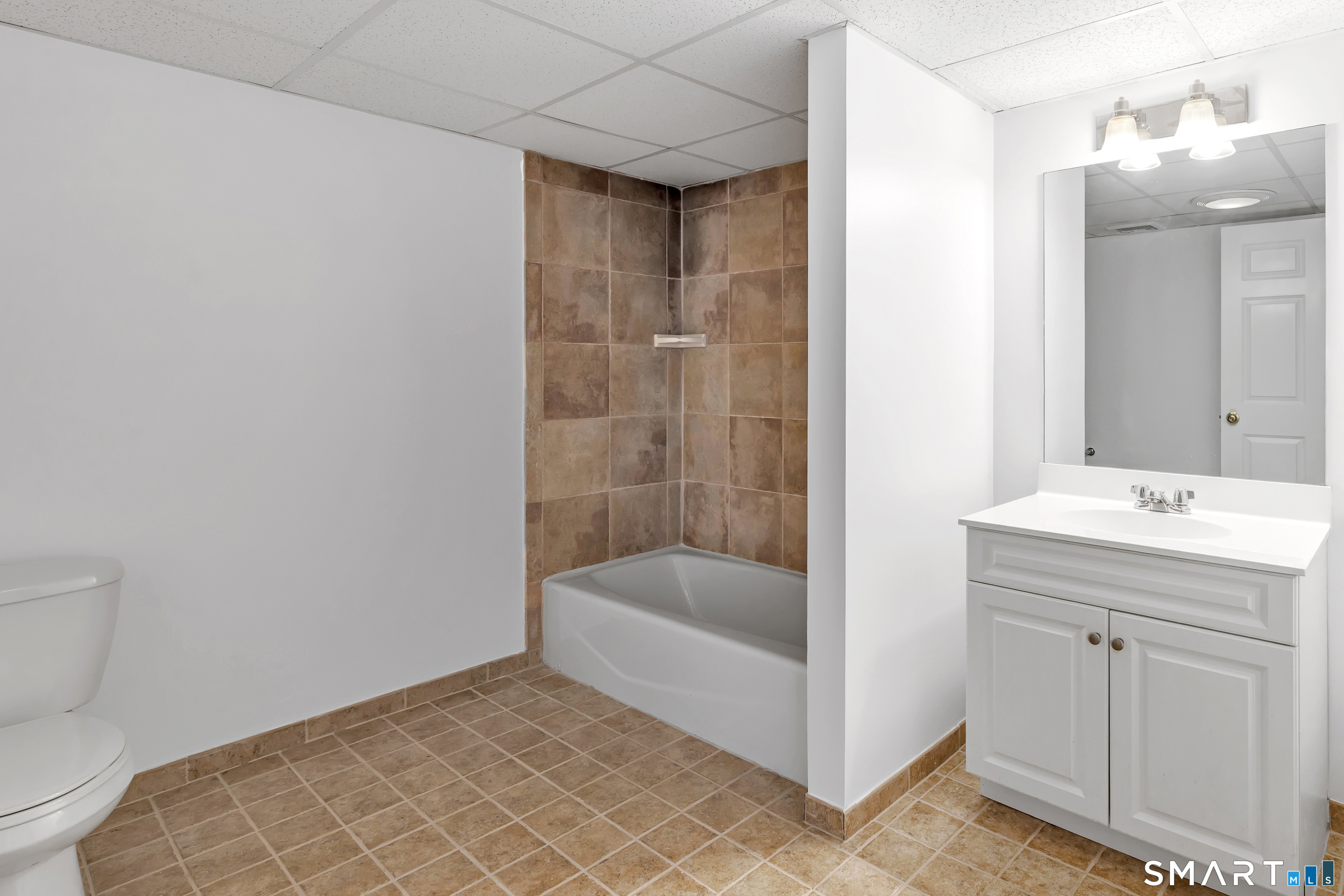 145 Canal Street Unit: 13