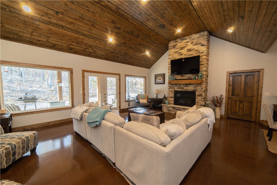 5514 Creel Road