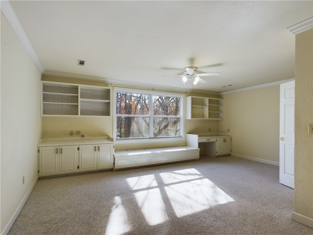 2966 Moffett Lane