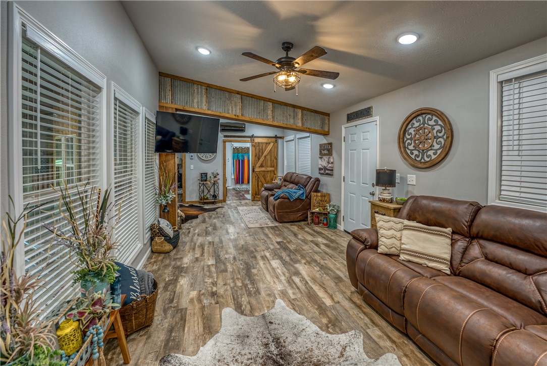 4964 Maris Loop