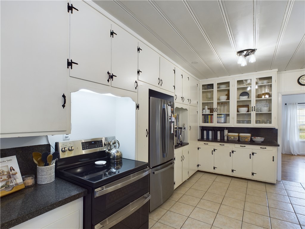 1405 Capps Road