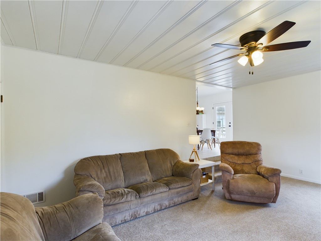 1405 Capps Road