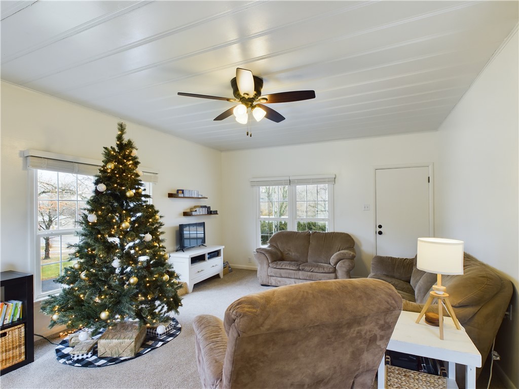 1405 Capps Road