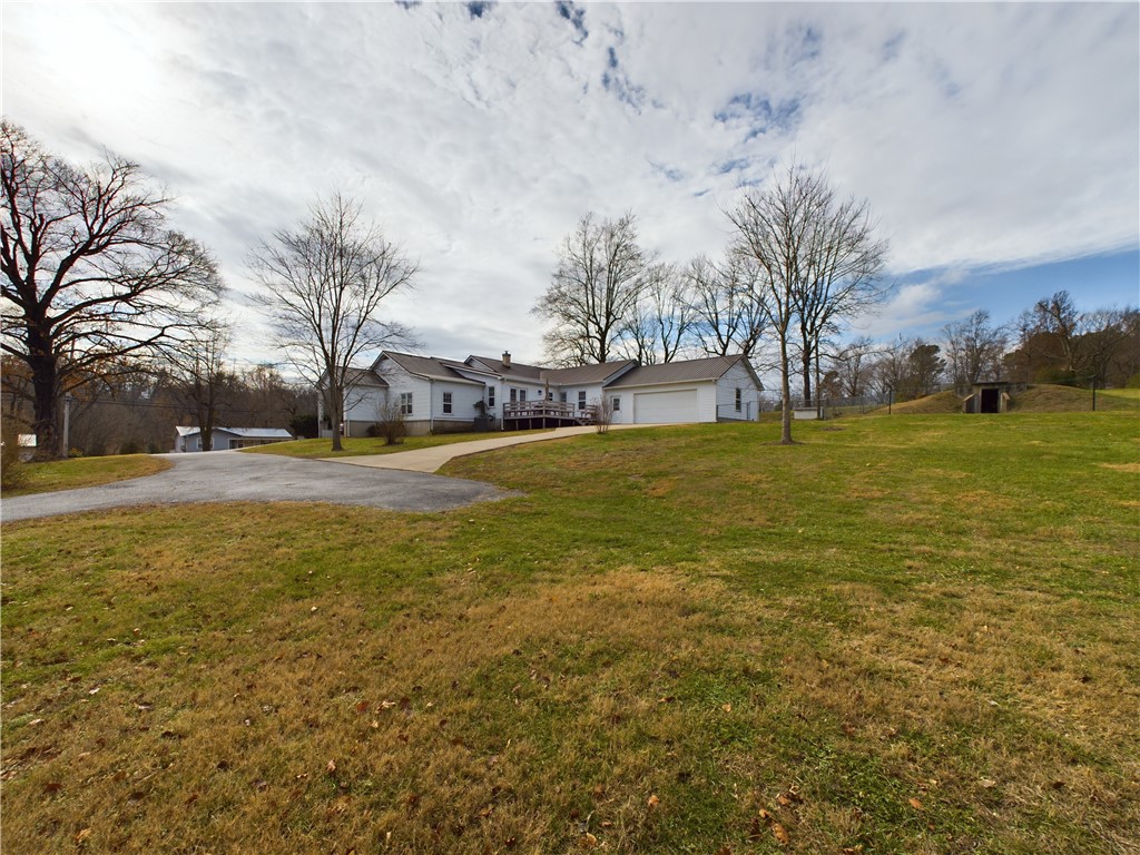 1405 Capps Road