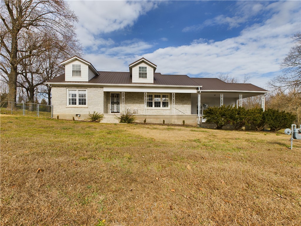 1405 Capps Road
