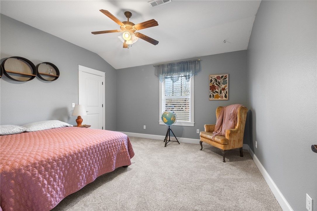 1403 Crestwood Drive