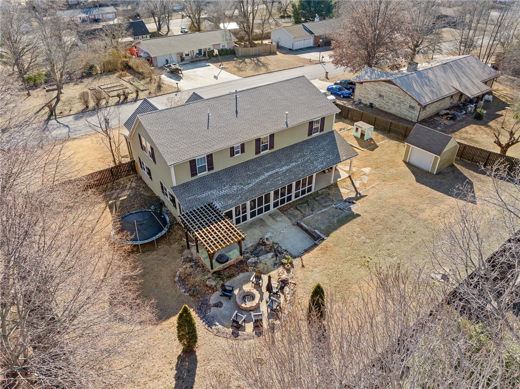 1403 Crestwood Drive