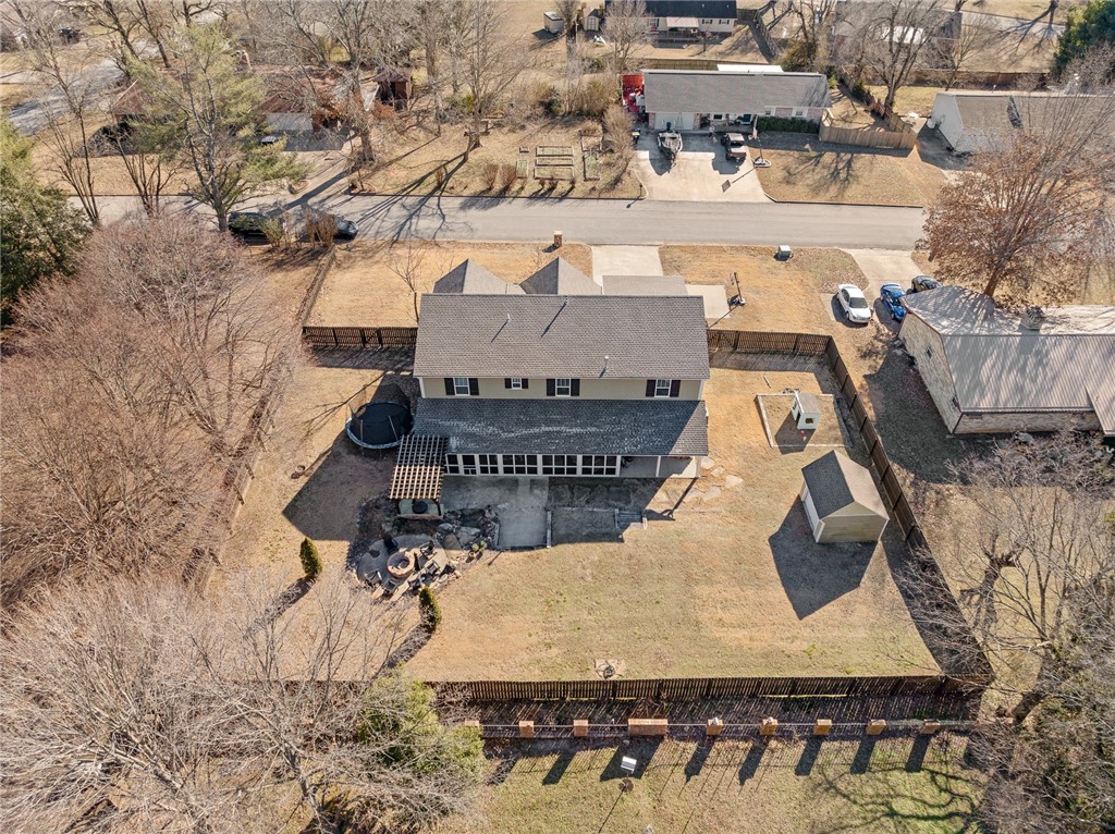 1403 Crestwood Drive