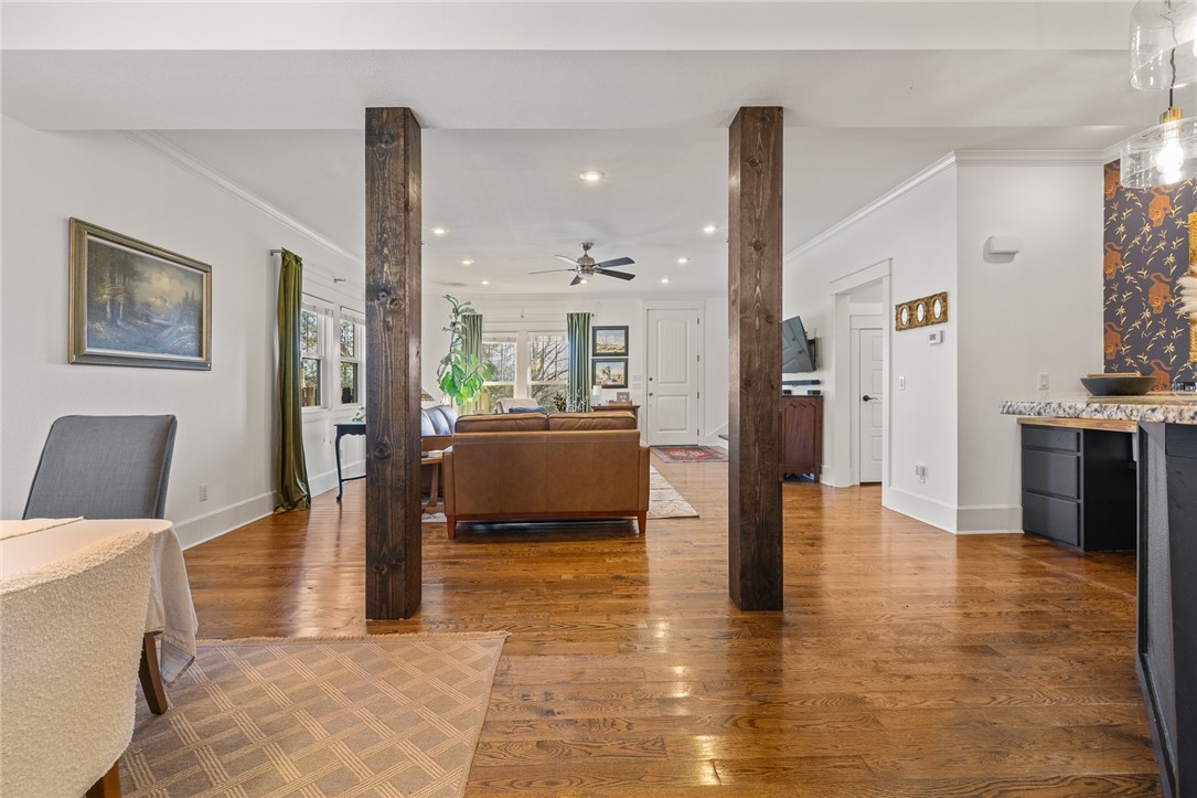 1403 Crestwood Drive