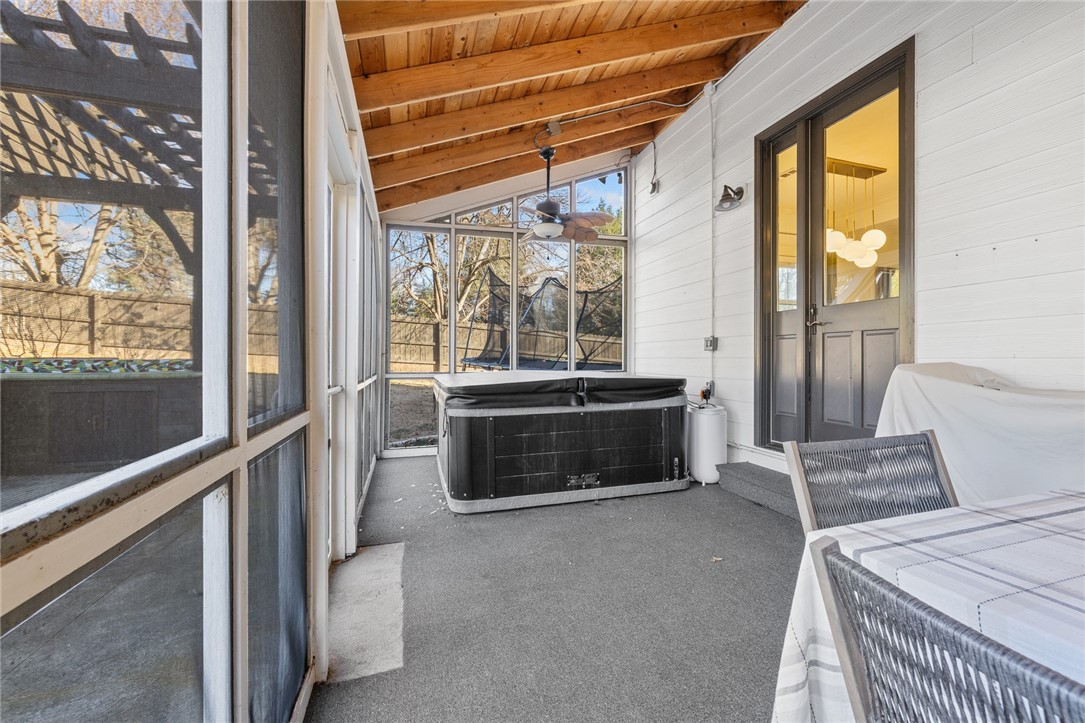 1403 Crestwood Drive