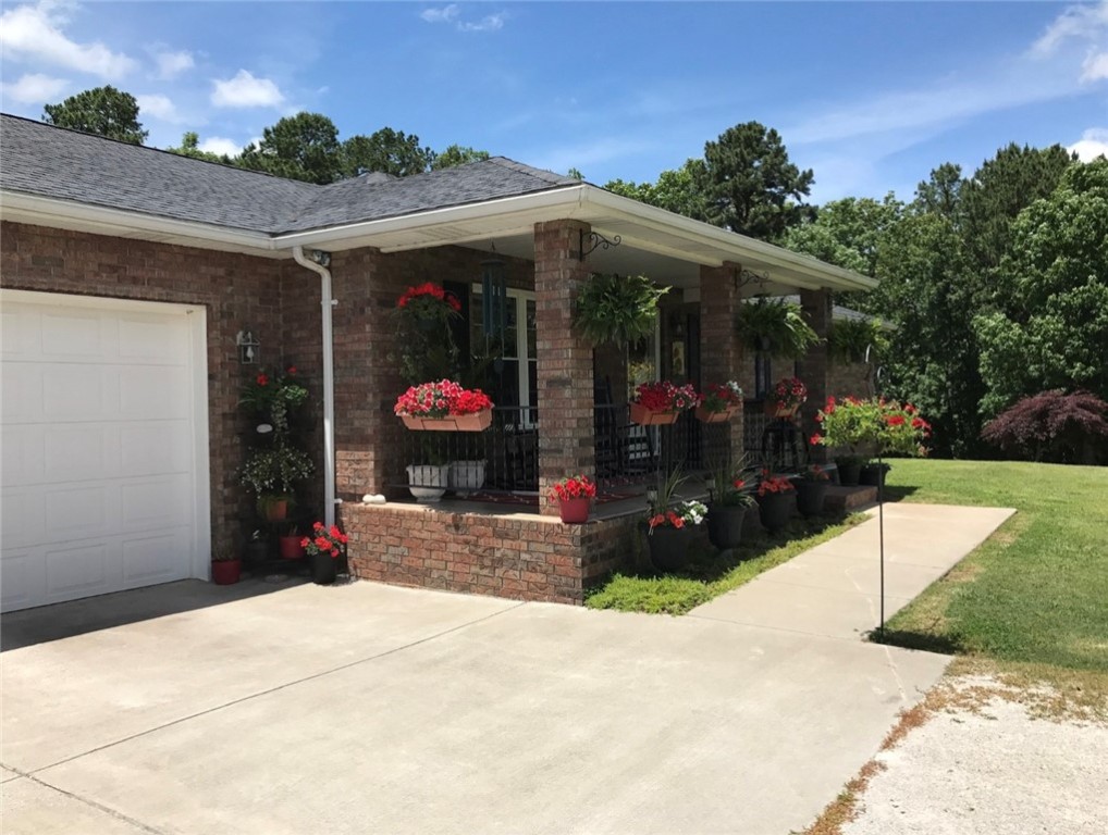 3948 State Hwy JJ