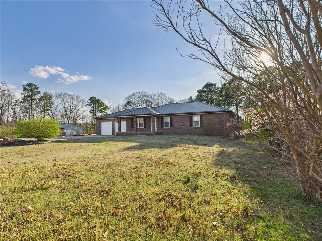 3948 State Hwy JJ
