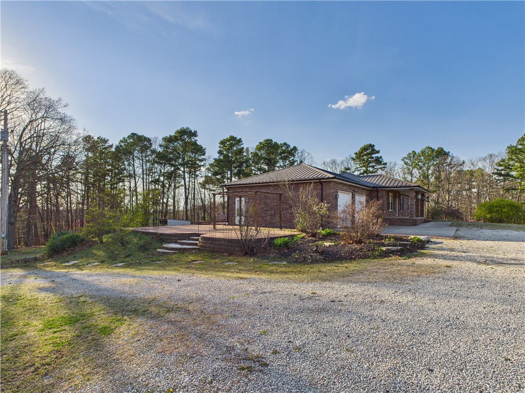 3948 State Hwy JJ