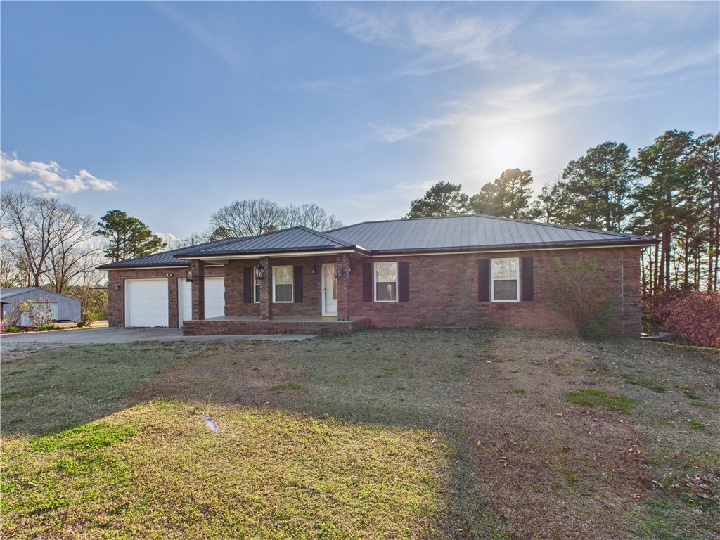 3948 State Hwy JJ