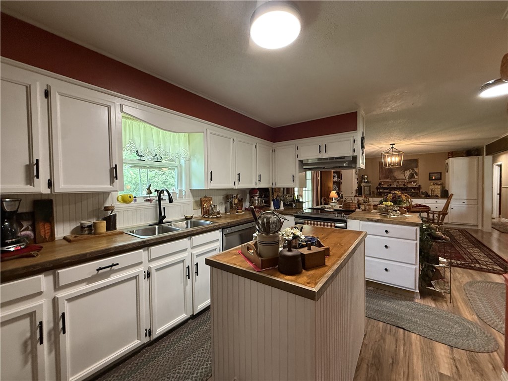 3970 H Street Terrace