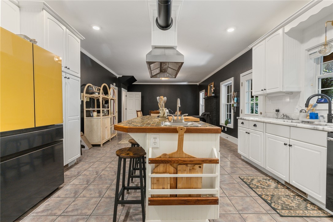 512 Paddington Lane