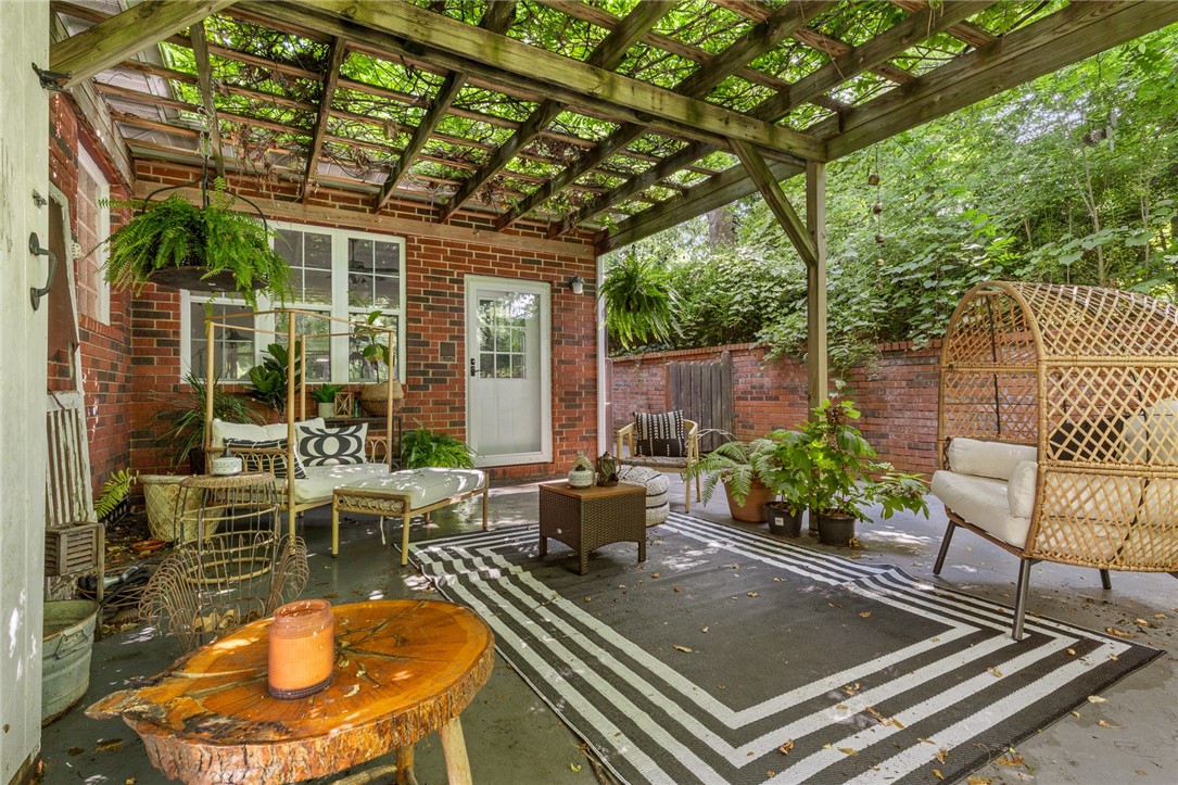 512 Paddington Lane
