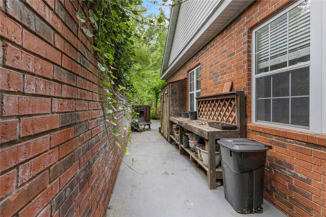 512 Paddington Lane