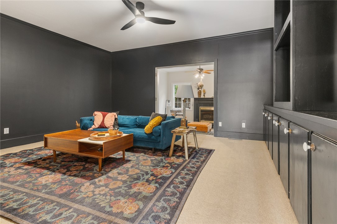 512 Paddington Lane