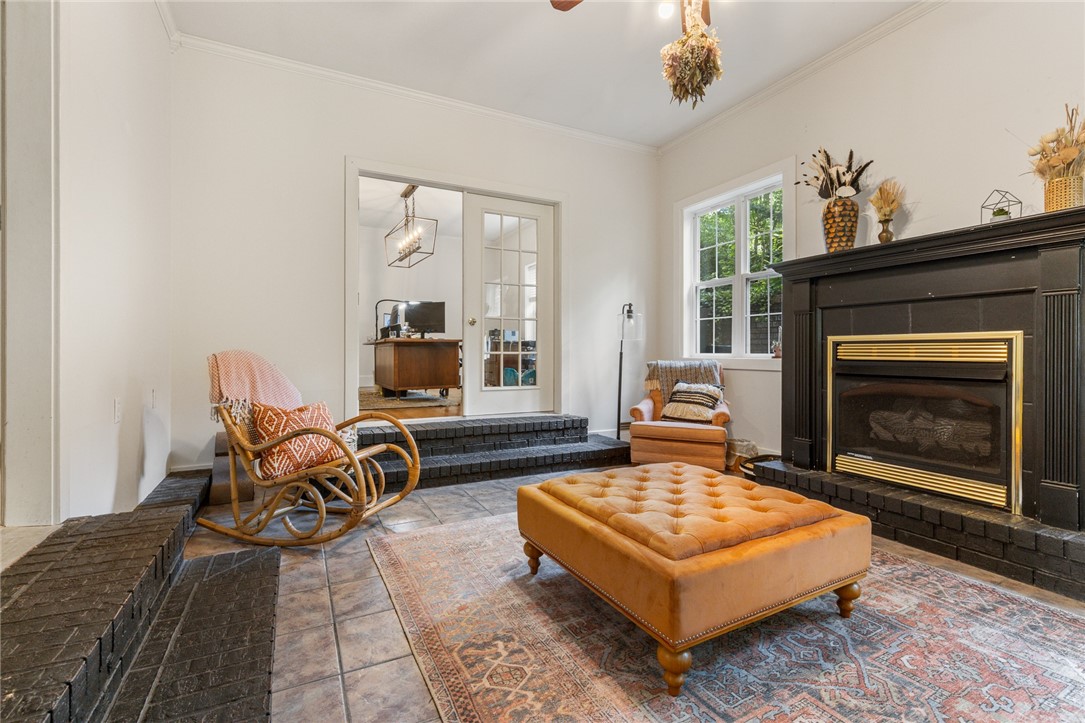 512 Paddington Lane